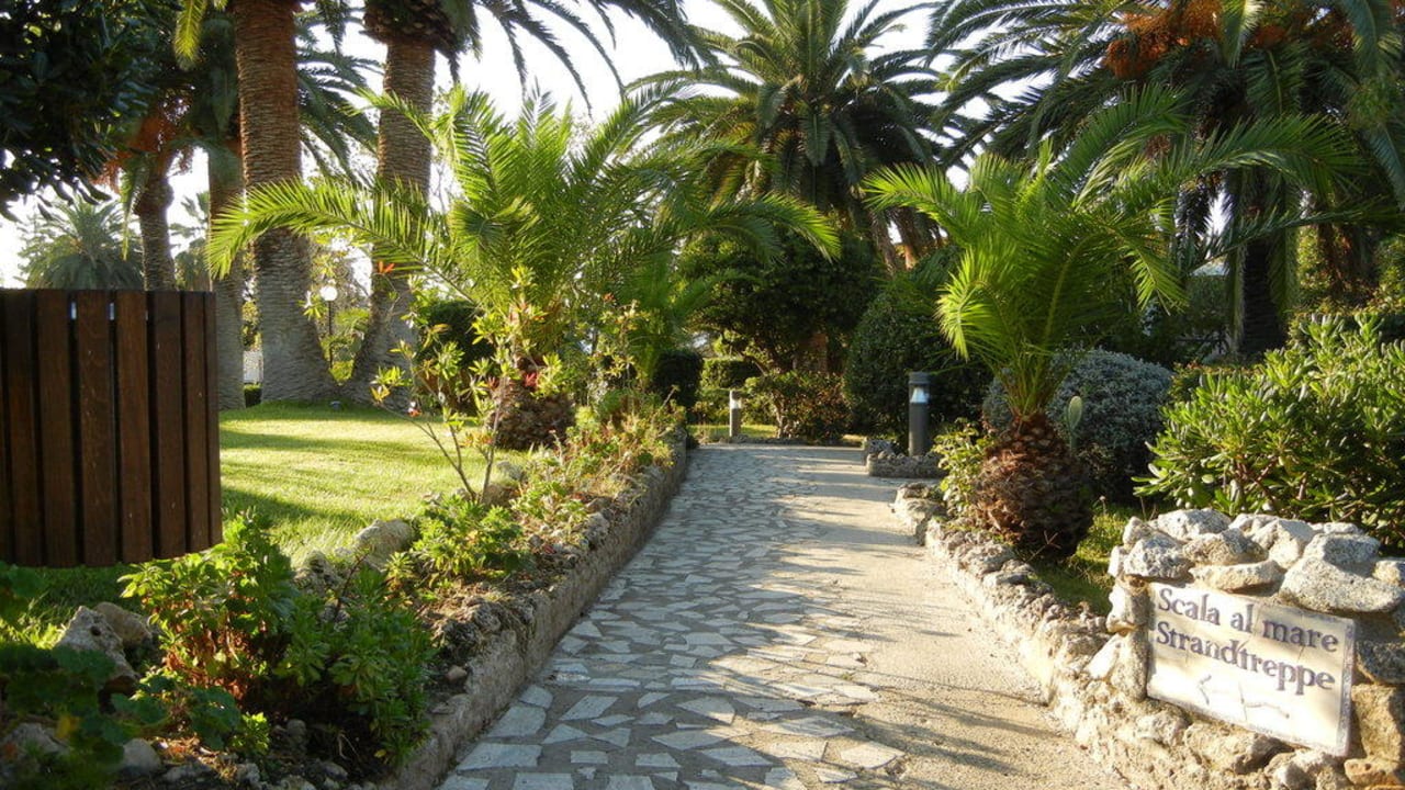 Hinweisschild zur Strandtreppe Aldiana Club Rocca Nettuno Calabria