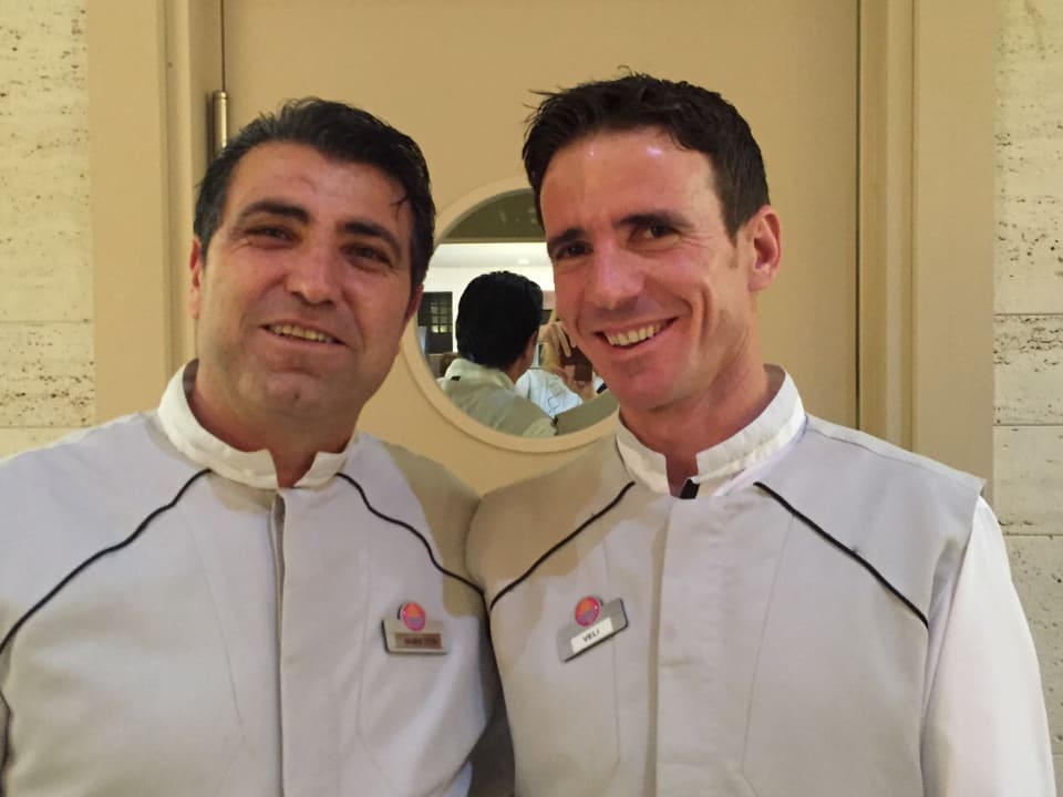 Restaurant Acanthus Cennet Barut Collection