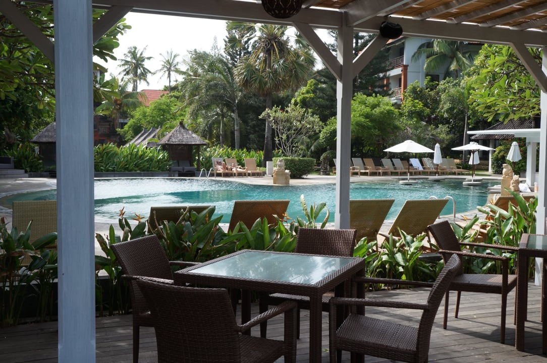 Pool mit Swim up Bar Bali Garden Beach Resort