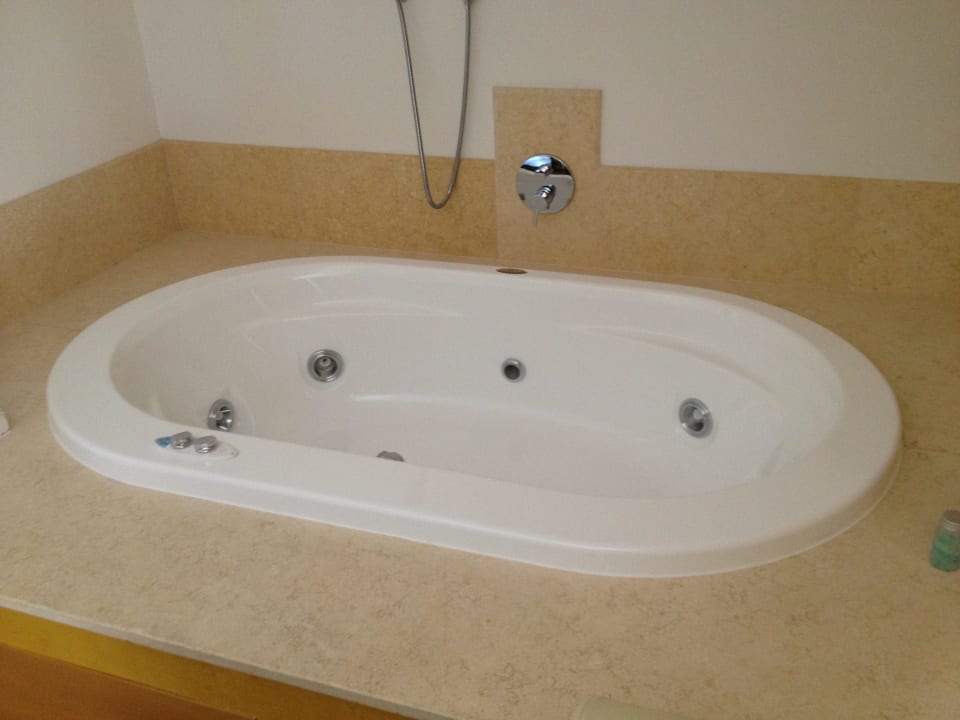 Jaccuzi Hotel Fameli