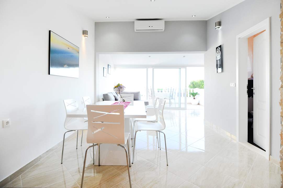 Dining room Apartments Luka