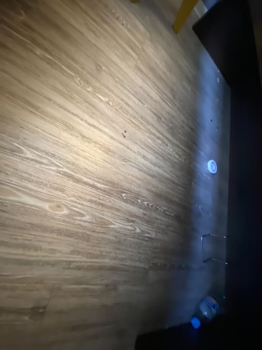 Zimmer MEININGER Hotel Berlin Hauptbahnhof