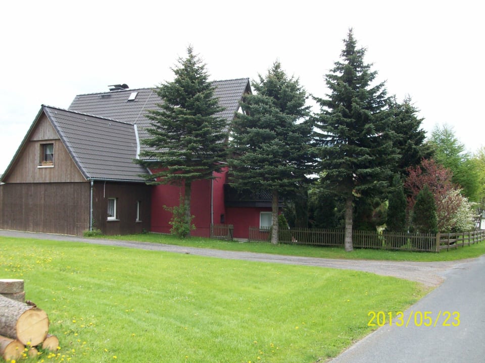 Pension von der anderen Seite Erzgebirgspension Thomas und Art & Design