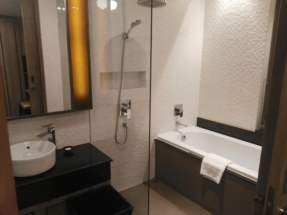 Zimmer De Chai the Deco Hotel