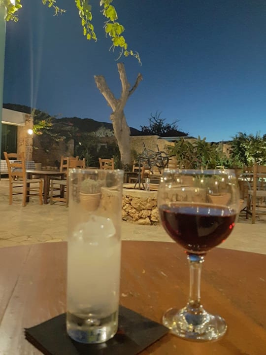 Gastro Kernos Beach Hotel & Bungalows