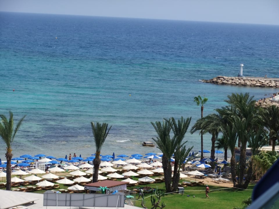 Ausblick Hotel Nelia Beach