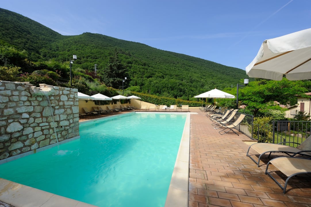 Pool Guesia Village Hotel & Spa