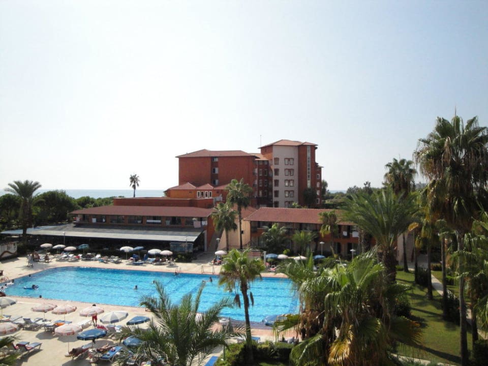 Výhled Club Turtas Beach Hotel