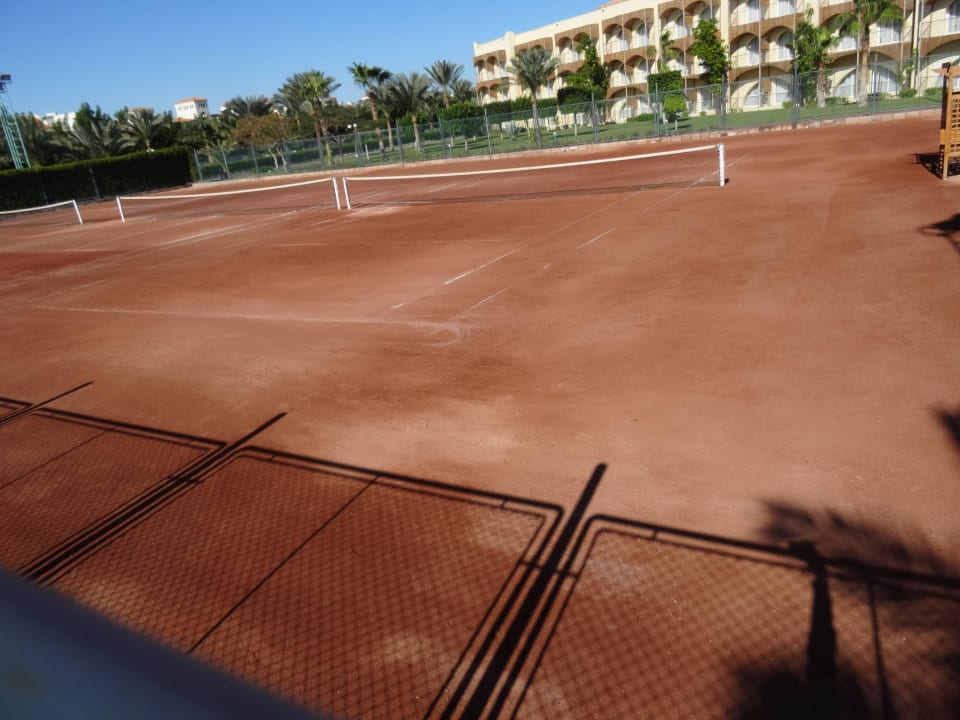 Tennisplatz Desert Rose