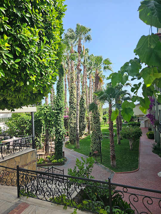 Gartenanlage Hotel Gardenia Beach