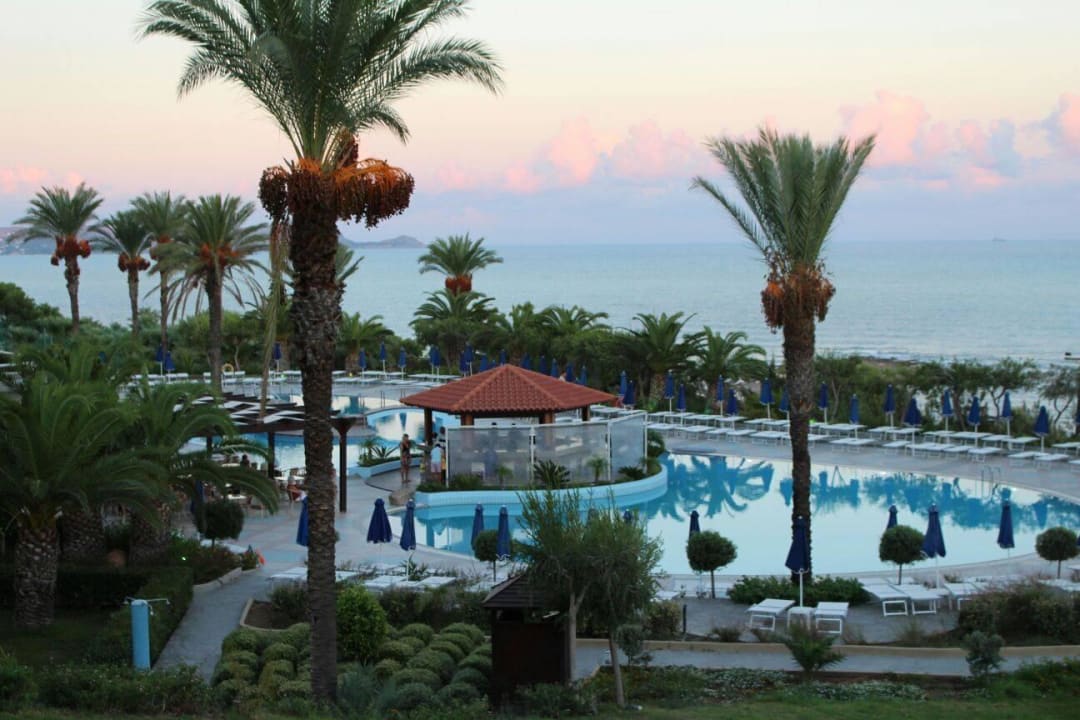 Der Blick aus unserem Zimmer morgen Rodos Princess Beach Hotel & Spa