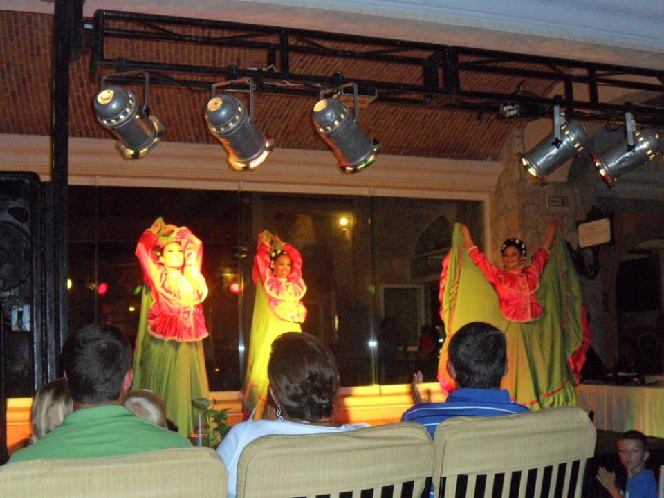 Show Wyndham ALLTRA Playa del Carmen