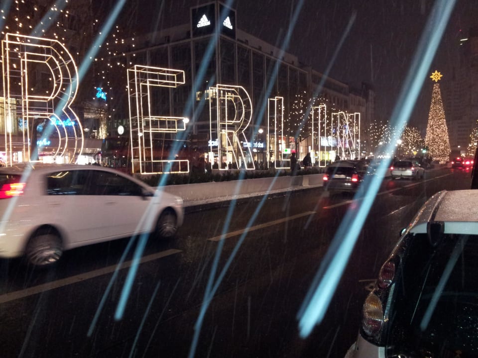 Weihnachten Kurfuerstendam ibis Berlin Kurfürstendamm