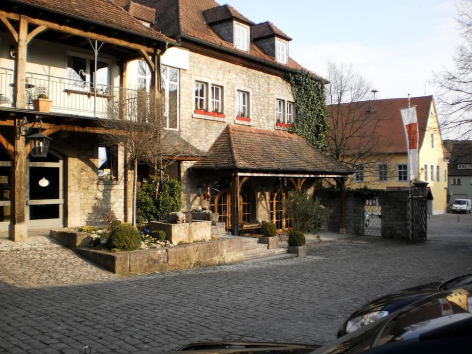 Seitlicher Bereich. Hotel Meintzinger