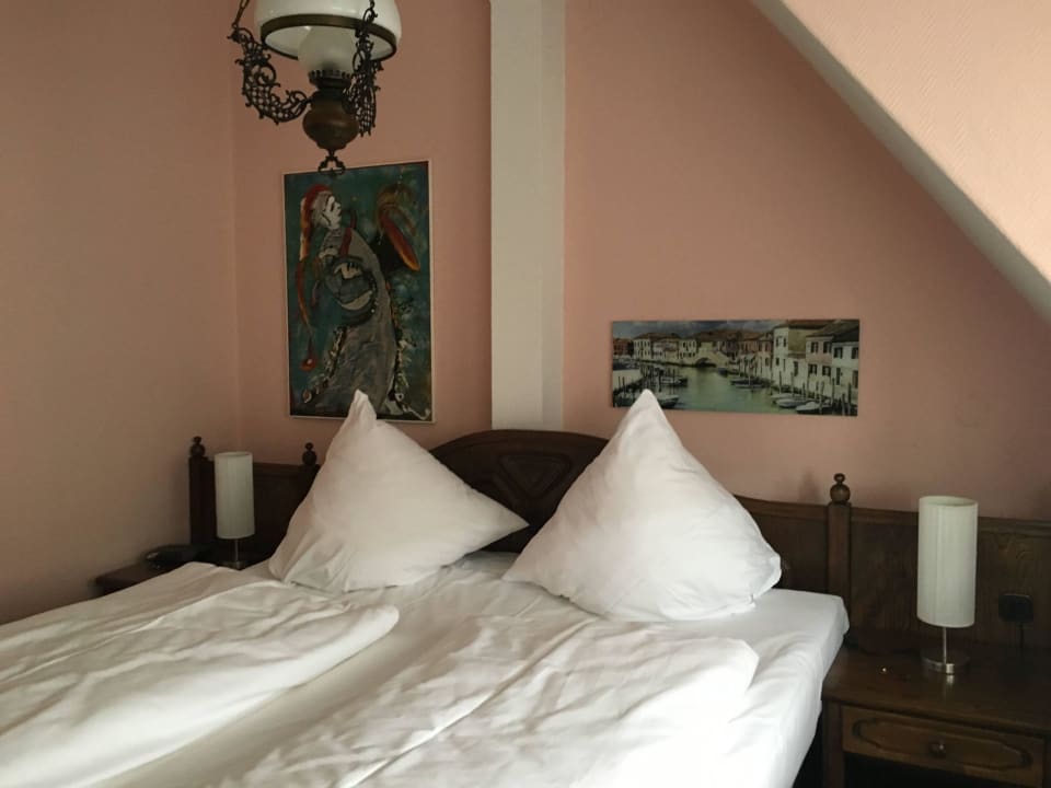 Schlafzimmer Hotel & Restaurant Bergschlösschen