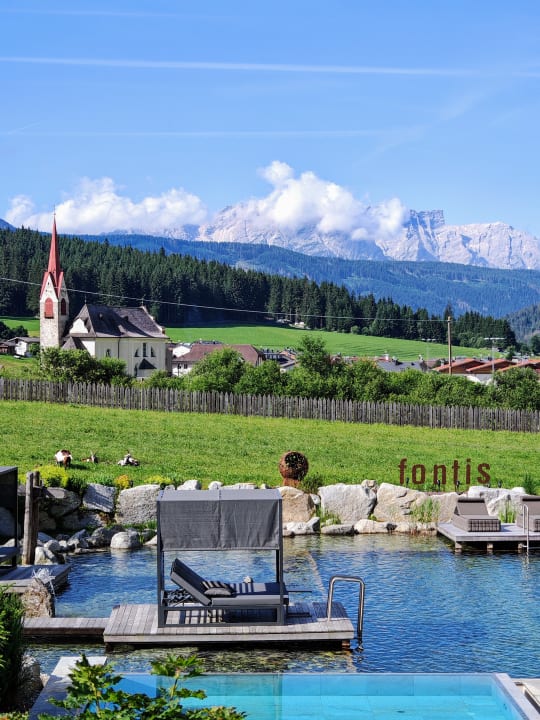Ausblick FONTIS luxury spa lodge