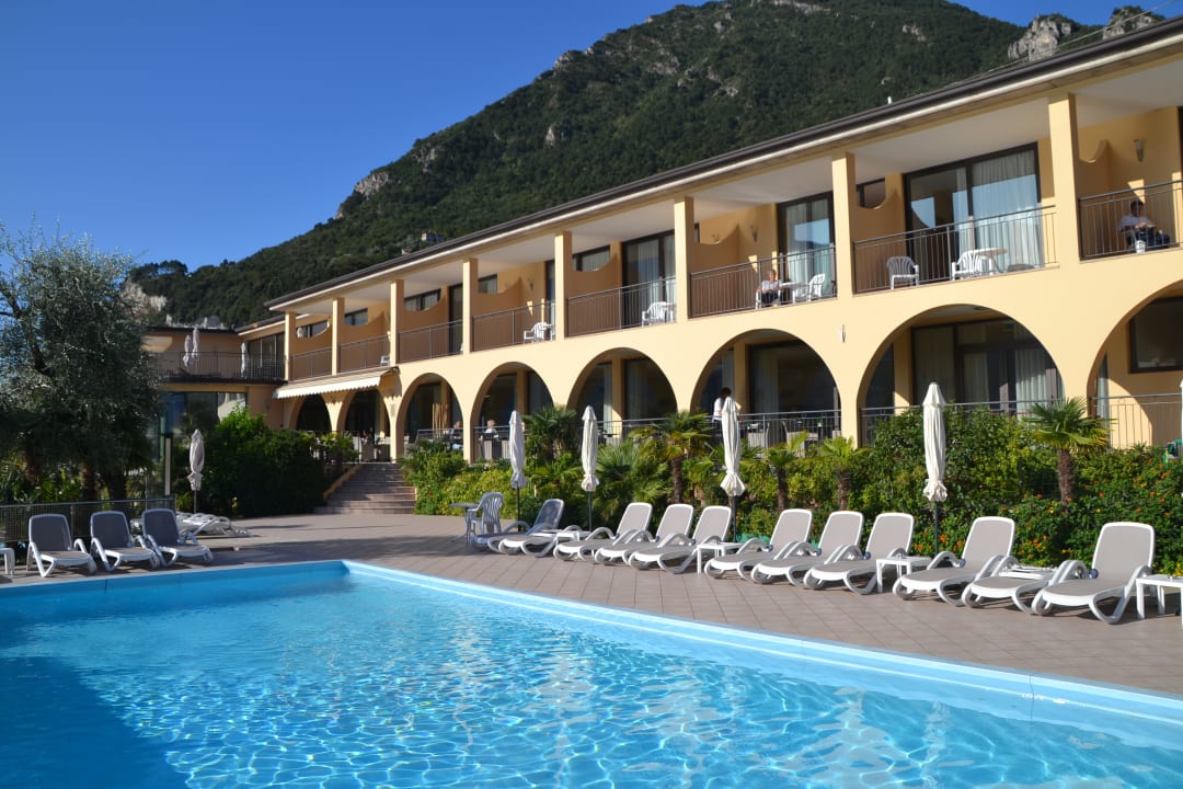 Außenansicht Hotel Mercedes