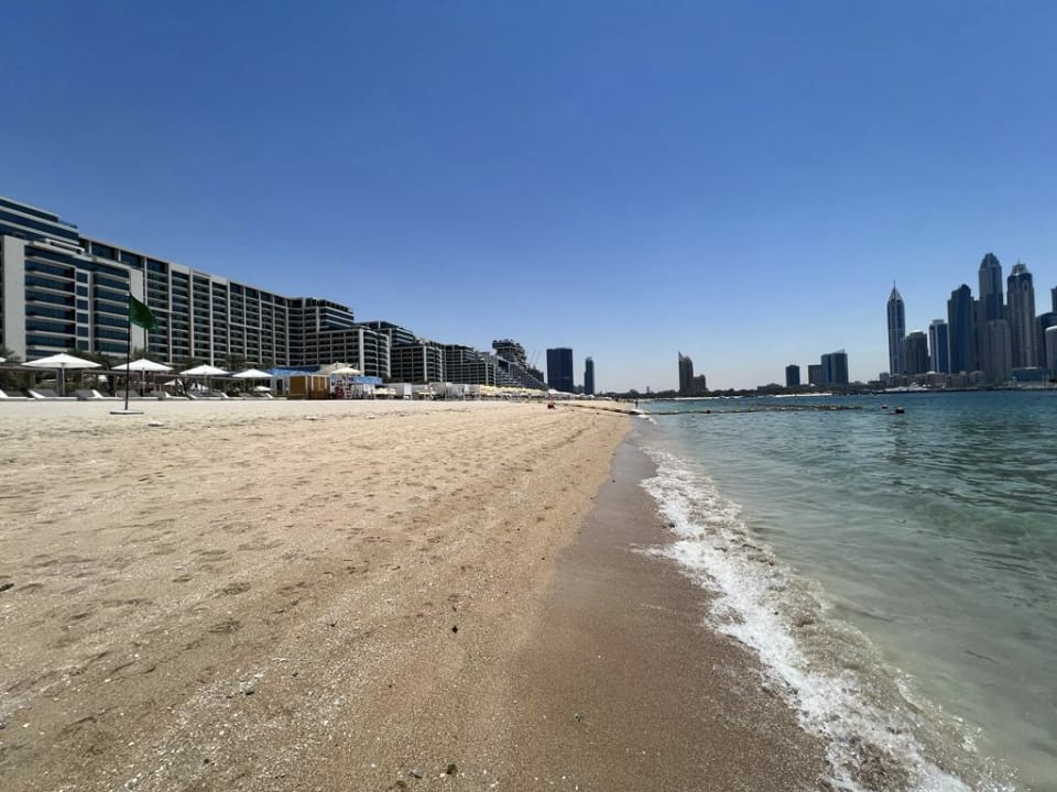Strand voco Dubai The Palm by IHG