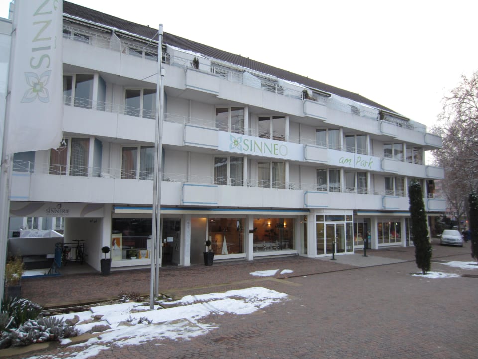 Haupteingangsbereich ACHAT Hotel Bad Dürkheim