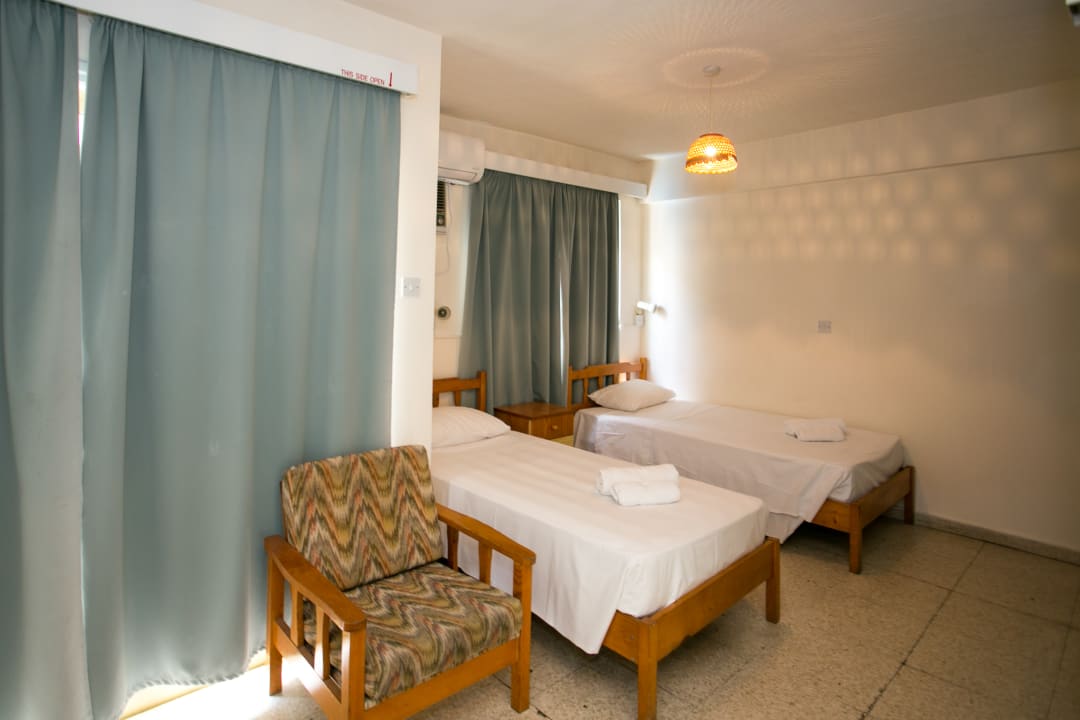 Zimmer Barbara Tourist Apartments