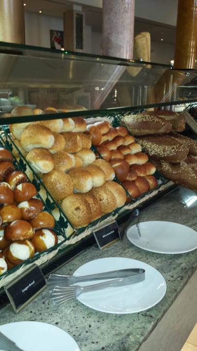 Frühstück Mövenpick Resort & Spa El Gouna