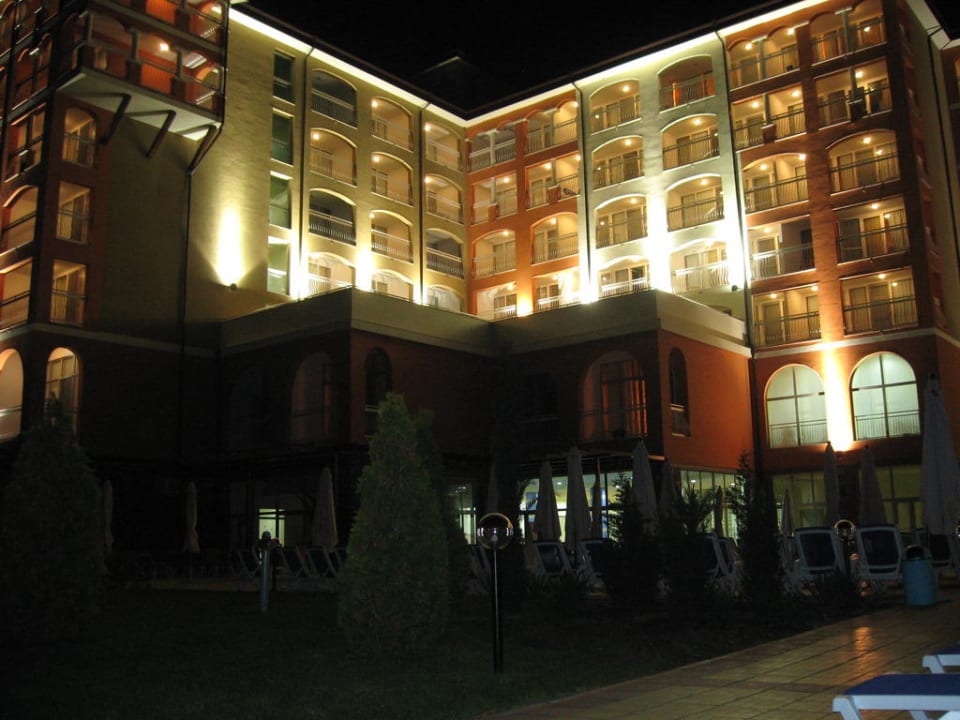 Bei Nacht Sol Luna Bay