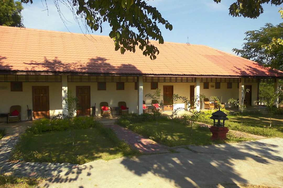 Reihenbungalow am Ende der Hotelanlage. Aureum Palace Hotel & Resorts Nay Pyi Taw