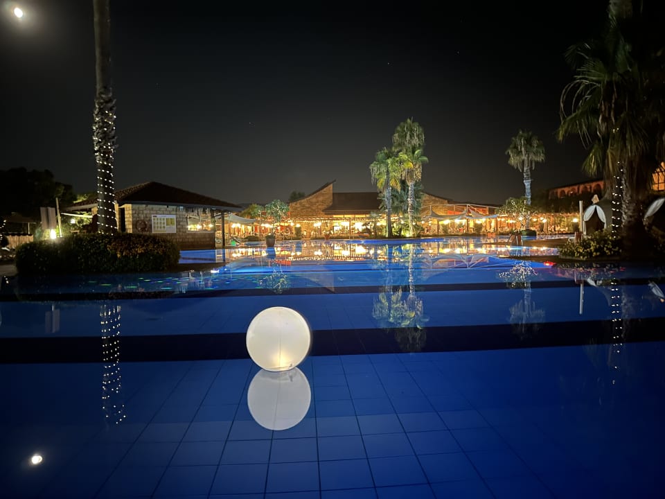 Pool TUI MAGIC LIFE Calabria
