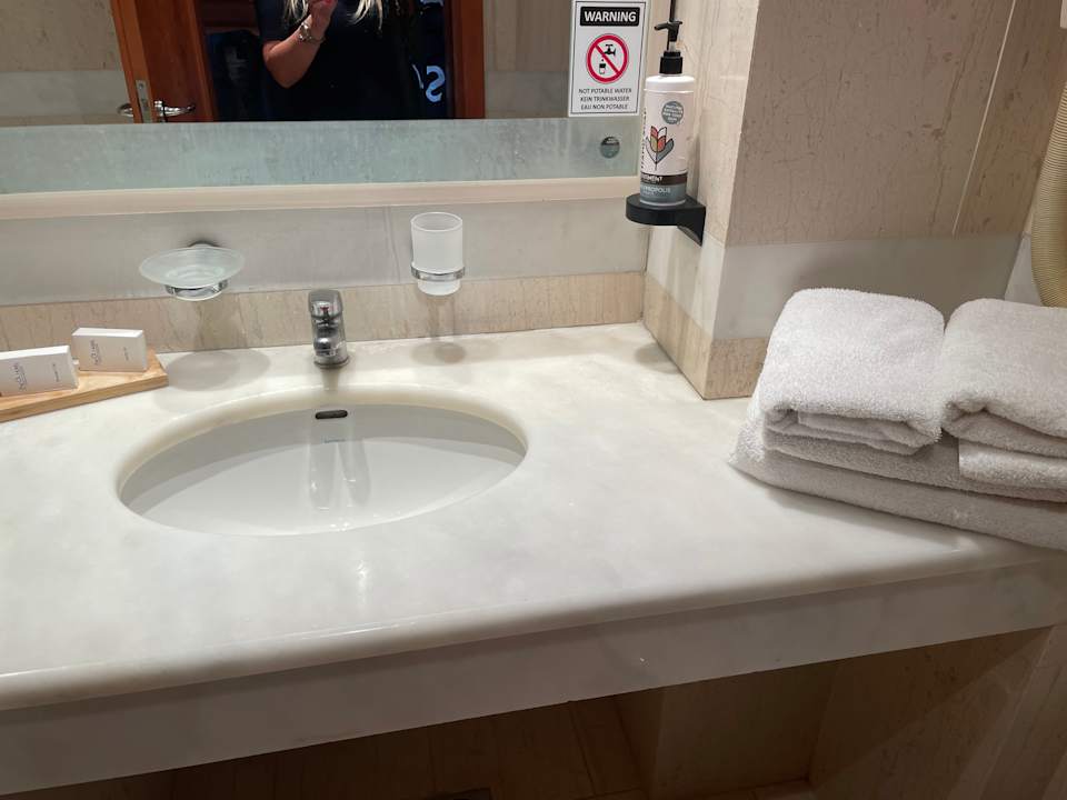 Zimmer Hotel Serita Beach