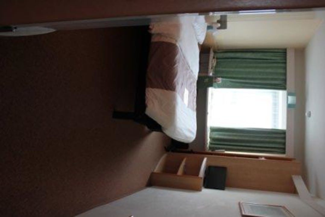 Eingangsbereich Ibis Hotel Berlin Spandau