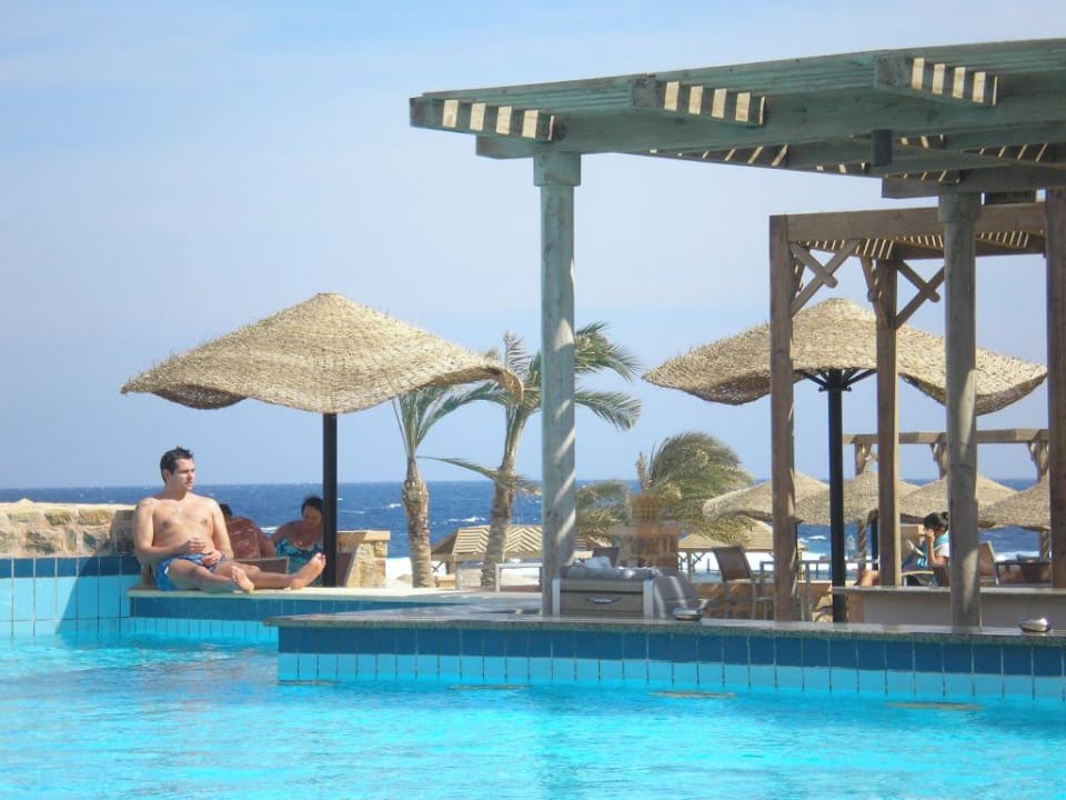 Pool Radisson Blu Resort, El Quseir