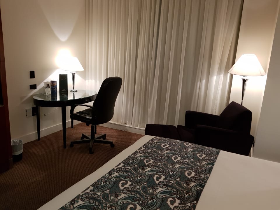 Zimmer Peppers Waymouth Hotel