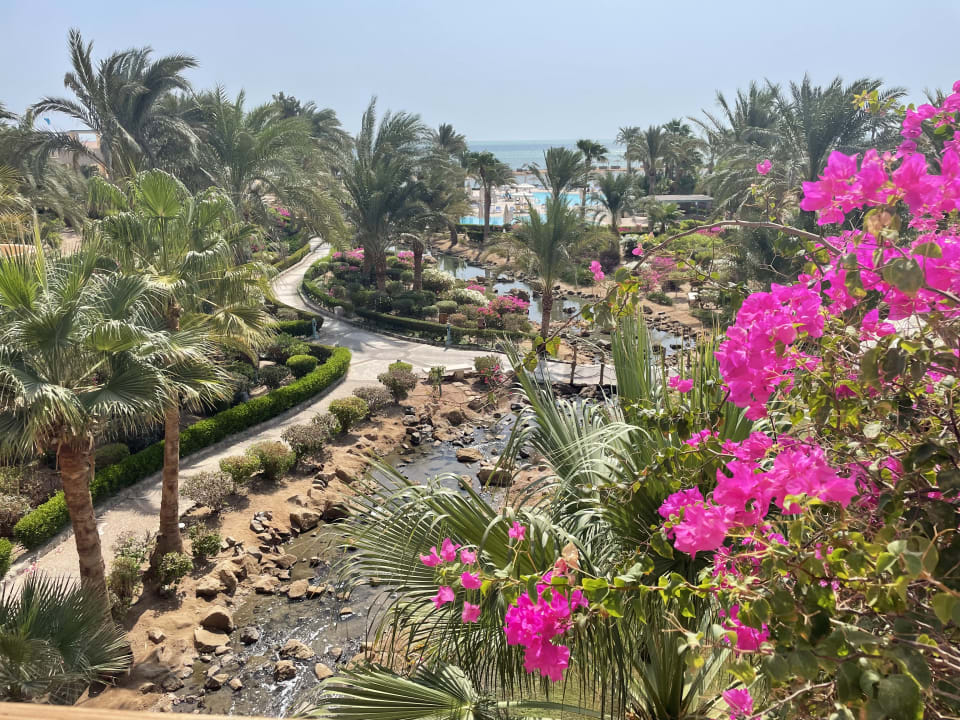 Gartenanlage Mövenpick Resort & Spa El Gouna