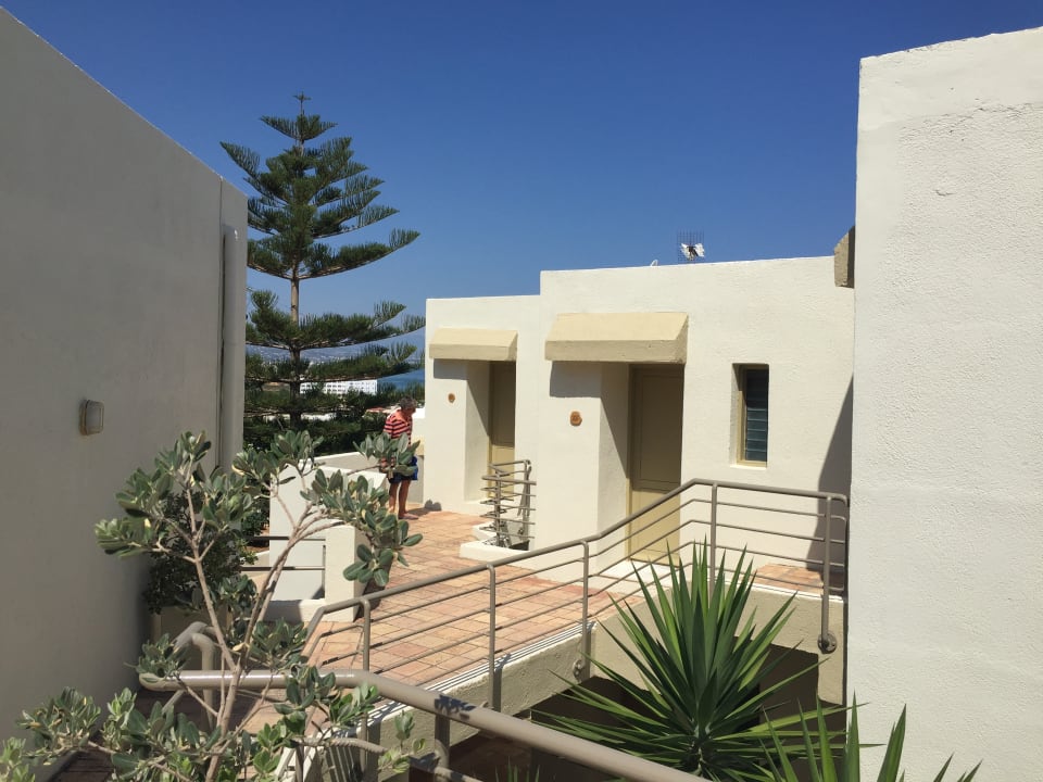 Außenansicht Scaleta Beach Hotel