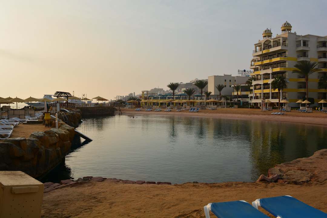 Morning on the  beach  SUNRISE Holidays Resort (Adults Only)