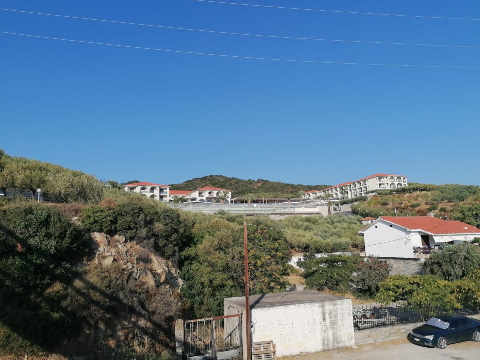 Außenansicht Akrathos Beach Hotel