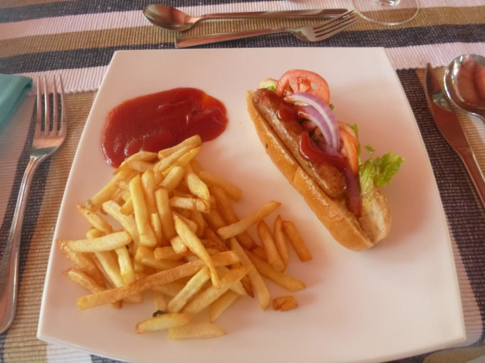 Hot Dogs Adaaran Prestige Ocean Villas