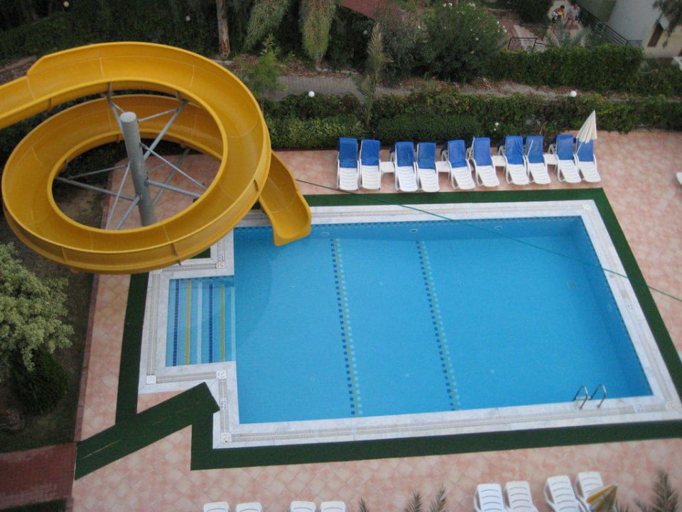 Pool mit Rutsche Hotel Gardenia Beach