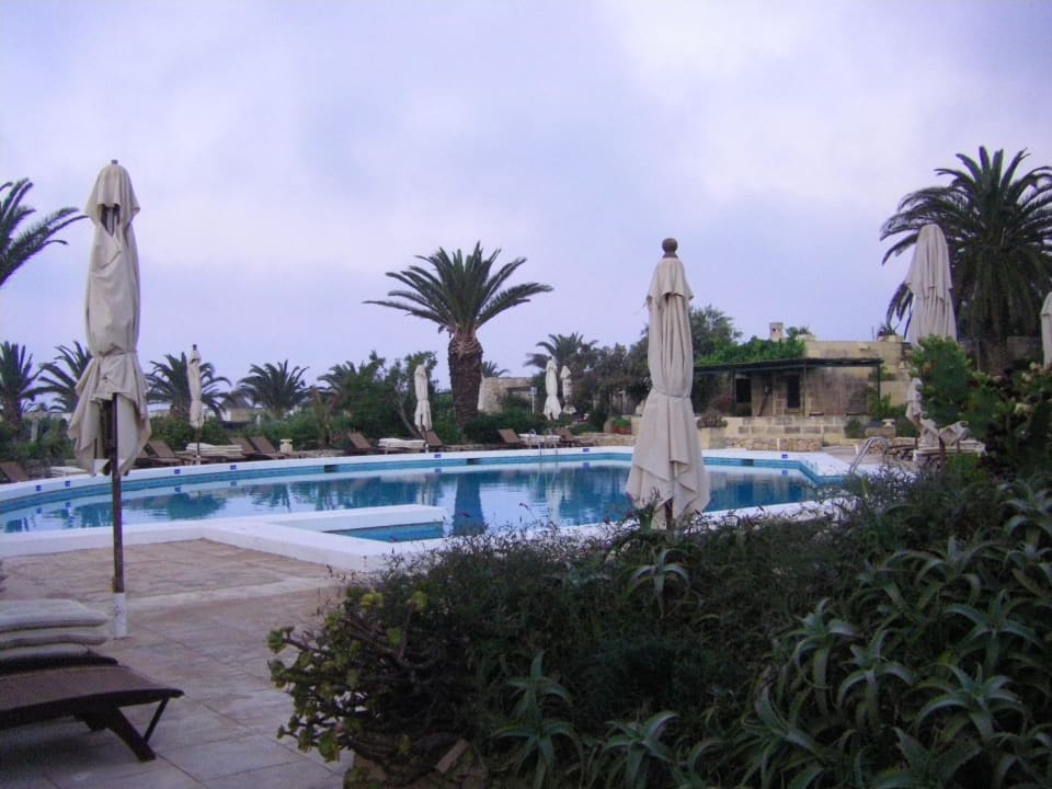 Erster Pool Ta Cenc Hotel