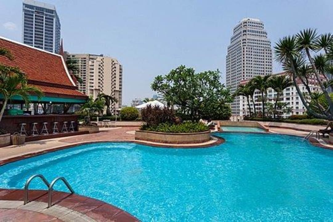 Swimmimg Pool Hotel Windsor Suites & Convention