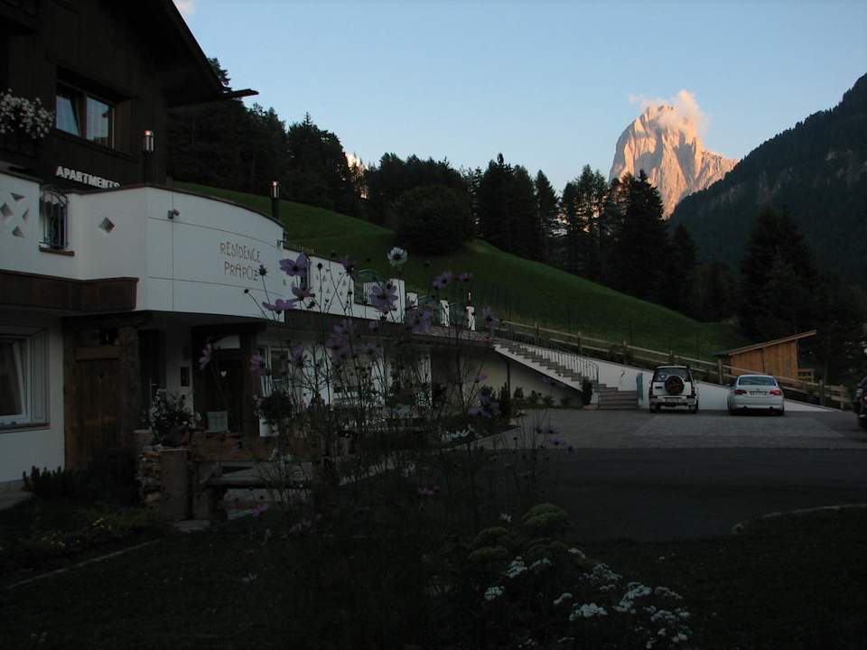 L'imponenza del Sassolungo  Residence Prapoz