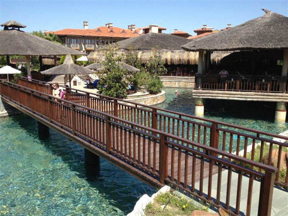 Amazon Water World Club Grand Side