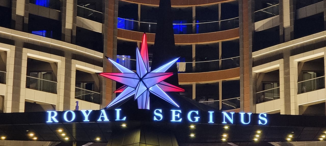 Sonstiges Royal Seginus