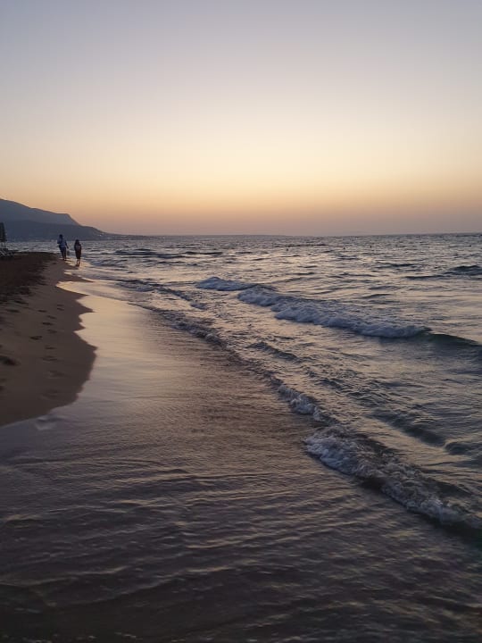 Strand High Beach Resort