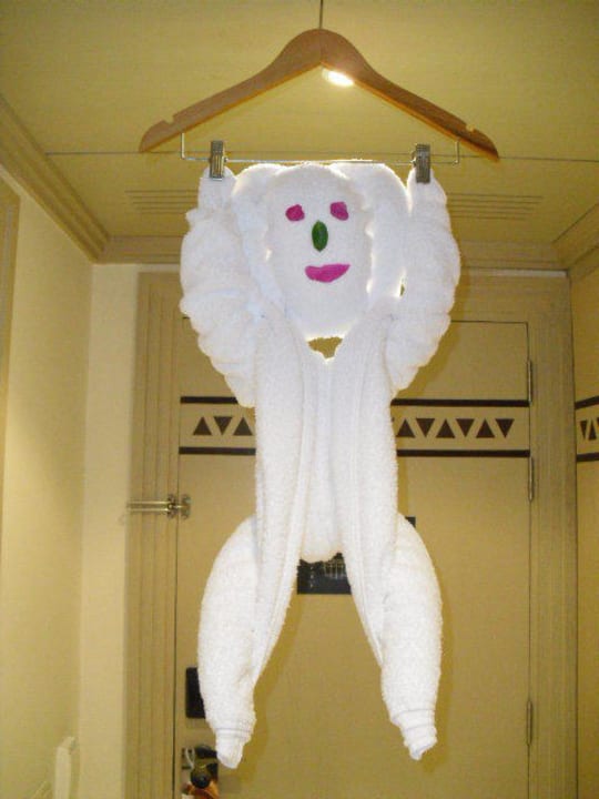Roomboy - Handtuchkunst  Hilton Marsa Alam Nubian Resort