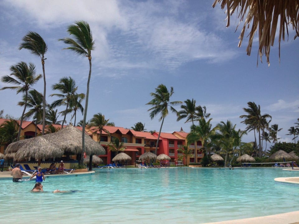 Pool Punta Cana Princess All Suites Resort & Spa