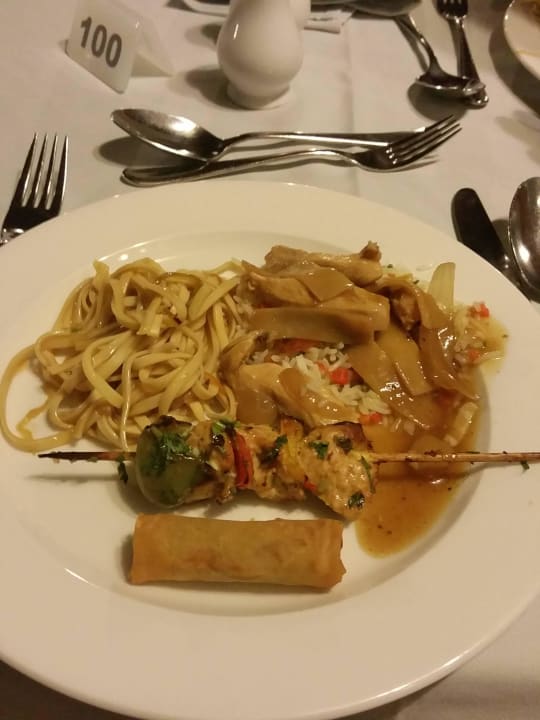 Abendessen Hotel Nissi Beach Resort