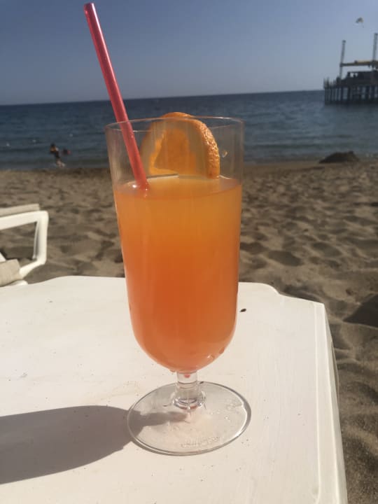 Gastro Azura Deluxe Resort & Spa Hotel