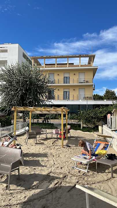 Außenansicht Hotel Deanna
