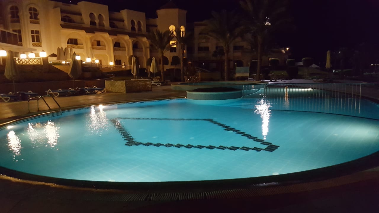 Pool Old Palace Resort Sahl Hasheesh